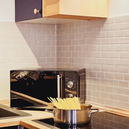 Elegantes Loft Mit 2 Etagen Im Koenigsviertel