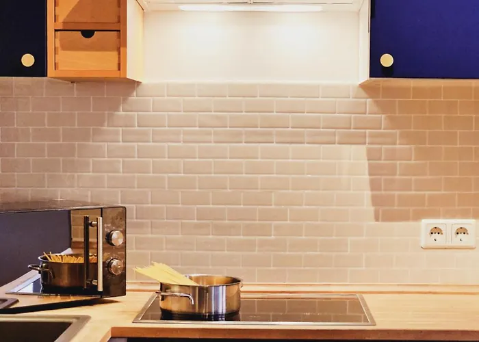 Elegantes Loft Mit 2 Etagen Im Koenigsviertel *