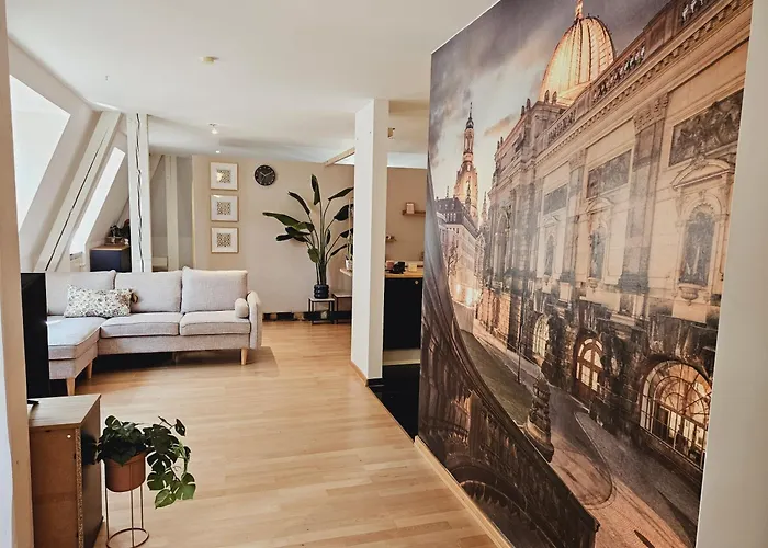 Elegantes Loft Mit 2 Etagen Im Koenigsviertel Dresden