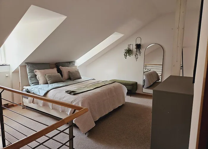 Elegantes Loft Mit 2 Etagen Im Koenigsviertel * Dresden